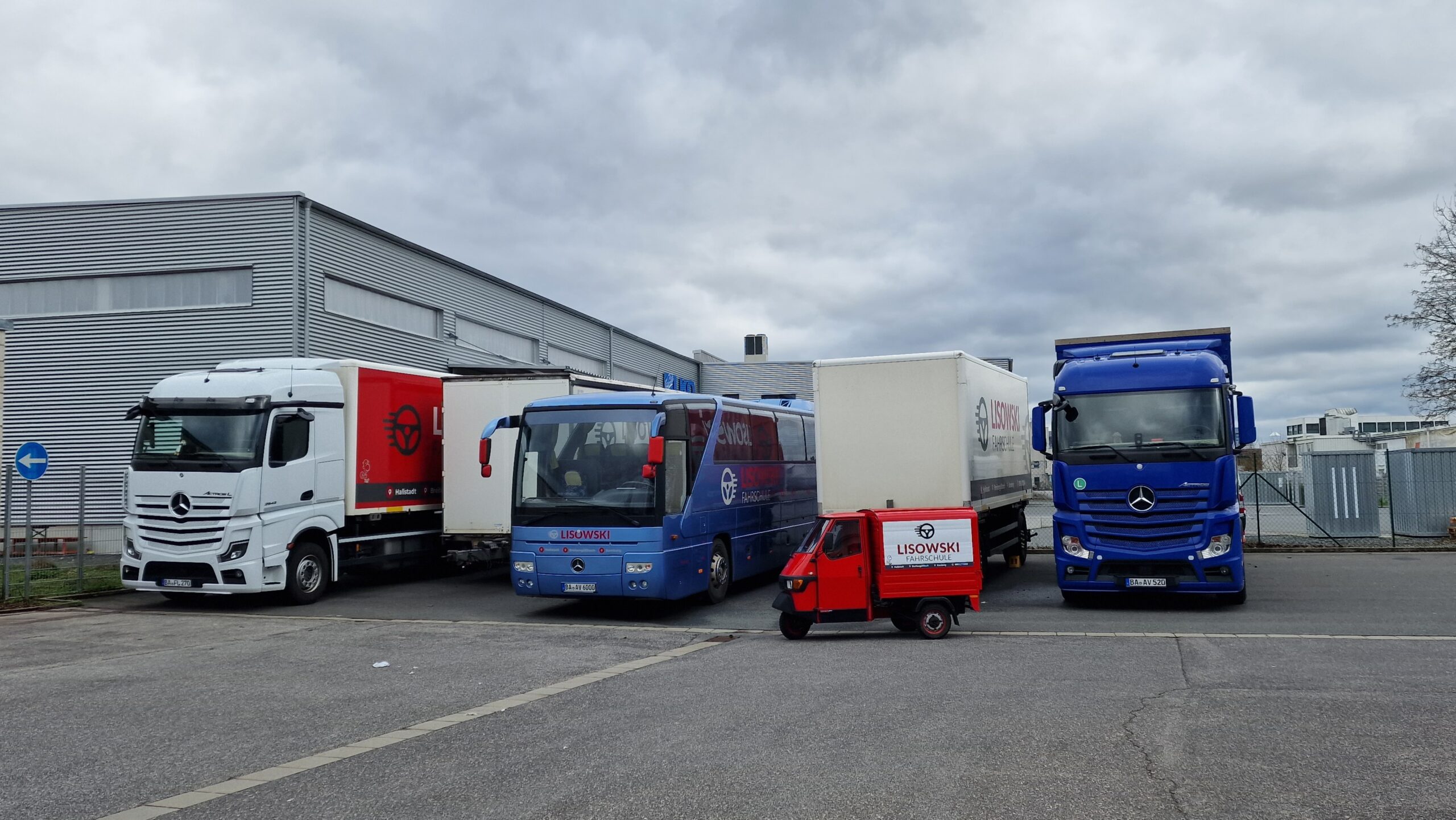 Lkw-Actros_2021